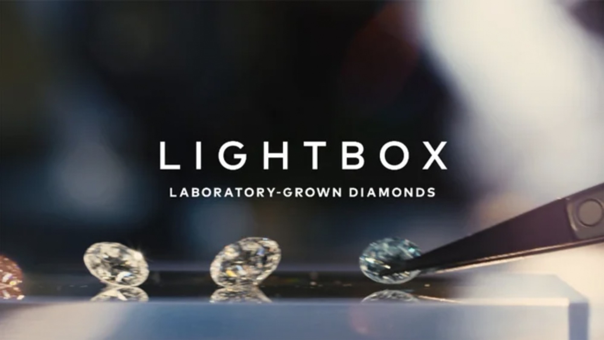 Lightbox lab-grown diamonds by De Beers title=